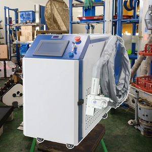 Máquina de <span class=keywords><strong>Limpieza</strong></span> Láser Continua de 1500W, Limpiador Láser de Fibra Portátil y Eficiente para Limpiar Piedra, Madera, Vidrio y Plástico - Product Image 1