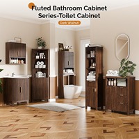 Lemari Penyimpanan Toilet Kayu Modern Midcentury, Organizer Kamar Mandi dengan Pintu Beralur untuk Kamar Mandi dan Ruang Cuci