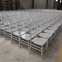 Chaises de Fête de Mariage pour Restaurant Moderne de Haute Qualité à Prix Bon Marché Chaises Chiavari Or Empilables en Métal pour Hôtel