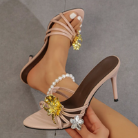 2026 Nouveaux Talons Hauts Tendances et Élégants, Sandales Sexy à Bout Ouvert pour Femmes avec Décoration Fleur en Métal