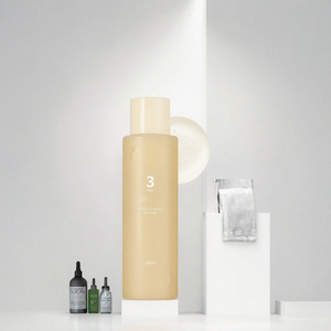 Numbuuzin N°3 Hydratant Tonifiant Liquide Super Éclatant Sérum Acide Salicylique Vitamine C pour l'Éclat de la Peau et le Resserrement des Pores Soin de la Peau - Product Image 2