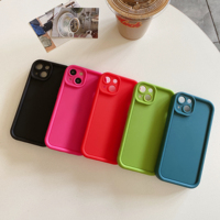 Coque de téléphone portable de couleur unie simple coque souple carrée en TPU pour iPhone 16 16 pro max couverture arrière antichoc