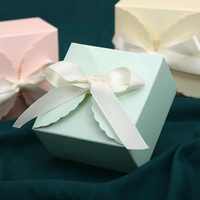 Haute qualité mariée marié cadeau fantaisie mariage fête faveur bonbons ruban plié carton mariée bébé douche décorations en relief