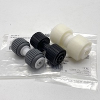 Rouleau de ramassage du chargeur de documents FC8-5577-000 (PLA et métal) pour les pièces de copieurs IR ADVANCE 6075 C5045 C7065