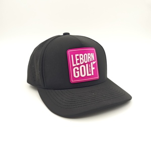 Gorras de golf deportivas de perfil medio con parche de PVC de 5 paneles, logotipo de leopardo, impermeables, con orificios cortados a láser y cuerda, personalizables al por mayor. - Product Image 4