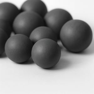 Bola de Acero al Carbono Forjado de Alta Calidad, Dimensiones de 20 mm a 150 mm, Bola de Molienda de Acero Forjado Fundido para Molino de Bolas de Minería - Product Image 3