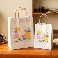Sacs cadeaux en papier kraft avec logo personnalisé, sacs fourre-tout imprimés, emballages réutilisables pour les cosmétiques, les vêtements, la vente au détail