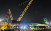 Grue à flèche télescopique sur chenilles SANY de 80 tonnes, moteur Isuzu, pour levages lourds sur les chantiers de construction