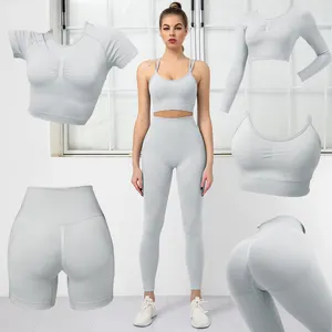 Özel kadın dikişsiz strappy spor sutyeni uzun kollu ganimet scrunch legging 5 adet yoga seti