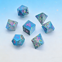 Ensemble de dés à impression intégrale Surprise, 7 dés polyédriques bleus artistiques, accessoires de jeu Dragon et Dungeon pour les fans de D&D