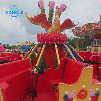 Enfants jouent au jeu parc d'attractions Kids Phoenix Turntable Rides pour le carnaval