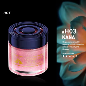 Élimine les odeurs et purifie l'air Parfum végétal de voiture avec QuickSand Solid Fragrance Glass Dashboard Placement - Product Image 6