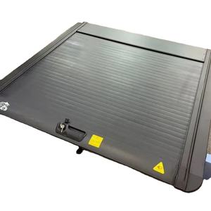 <span class=keywords><strong>Prix</strong></span> usine Pick up Camion Couvercle Rétractable <span class=keywords><strong>Coffre</strong></span> Arrière Plateau Boîte <span class=keywords><strong>Volet</strong></span> <span class=keywords><strong>Roulant</strong></span> Couverture Cabine Lit Couverture pour Nissan Navara 2015-2021 - Product Image 1