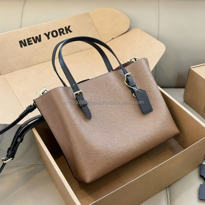 Bolsos de Mano de Lujo Impermeables de Cuero de Marcas de Diseñadores Famosos para Mujer, de Alta Calidad, Promocionales - Product Image 1