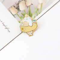 Badge personnalisé en métal créatif, motif Loutre marine flottante, pour revers de veste