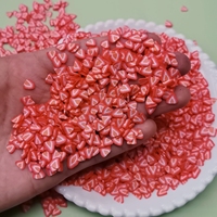 Rode aardbei klei schijfjes polymeerklei fruitversieringen voor sneeuwbolbekers en slime decoratie, harsinclusies schattige benodigdheden