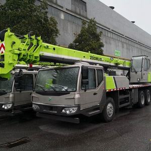 Guindaste Móvel de Caminhão da China com Capacidade de Carga de 70 Toneladas - Product Image 1