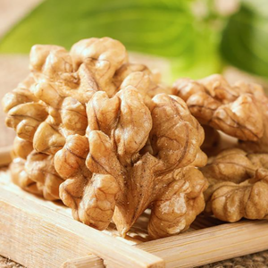 เมล็ดวอลนัทดิบธรรมชาติ ไม่ฟอกขาว รสชาติออริจินัล สำหรับส่วนผสมในสลัด - Product Image 4