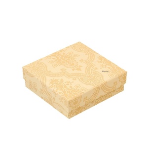 Cajas de Regalo Cuadradas/Rectangulares de Cartón Laminado al por Mayor para Joyería, con Forro de Esponja y Tapa con Bisagras, para Regalos Navideños - Product Image 1