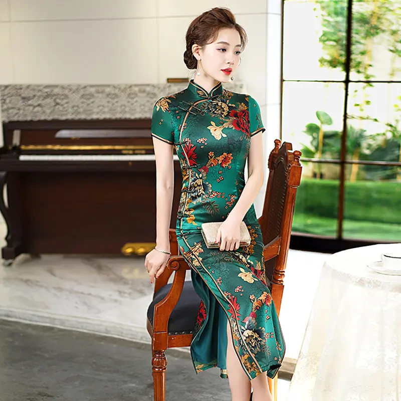2022 Chinese Traditional Green Dress Print Flower Cheongsam For Evening Dress