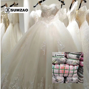 Robes de Mariée d'Occasion, Vêtements Usagés, Balles de Vêtements d'Occasion, Robes de <span class=keywords><strong>Mariage</strong></span> d'Occasion - Product Image 2