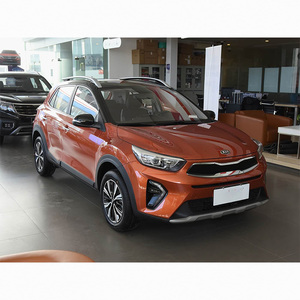Voiture d'occasion <span class=keywords><strong>Kia</strong></span> <span class=keywords><strong>Stonic</strong></span> 2021 1.4L 2WD <span class=keywords><strong>Automatique</strong></span> Version Fun Sport Faible kilométrage Bon état - Product Image 3