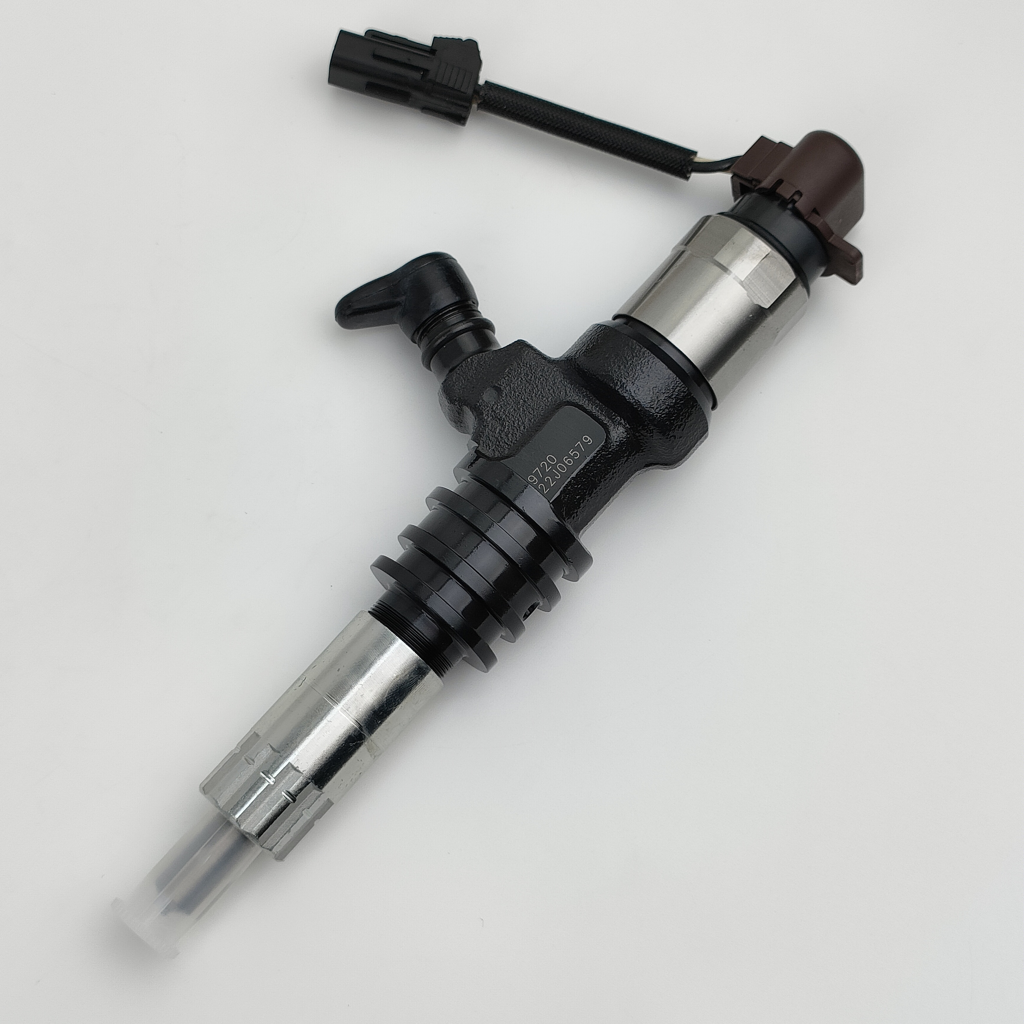 Diesel Engine Fuel Injector 095000-9720 Common Rail Injection Nozzle ME307488 For MITSUBISHI 6M60T