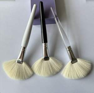 Masque exfoliant pour le visage en poils de chèvre blancs super doux et moelleux, traitement de peeling à l'acide glycolique, brosse pour masque en éventail, qualité supérieure, prix réduit - Product Image 1