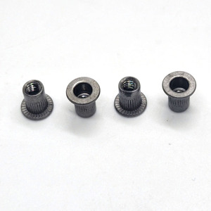 Écrou à riveter d'un mètre en acier au carbone Q235, tête moletée plate avec rondelle, qualité A, zingué pour la fabrication automobile - Product Image 3