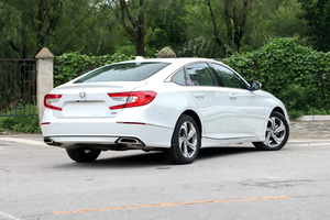 Honda Accord <span class=keywords><strong>2018</strong></span> 260Turbo CVT 1.5T LHD Toit ouvrant Sièges en cuir Intérieur foncé Pneus R17 Transmission automatique Voiture d'occasion - Product Image 6