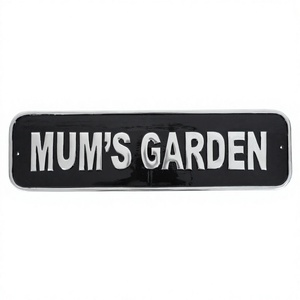 Panneau décoratif Mum's Garden pour montage mural et sur porte, en aluminium moulé, panneaux personnalisés, designs personnalisables, faits à la main - Product Image 1