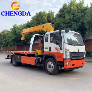 Недорогие эвакуаторы HOWO 4x2 грузоподъемностью 5, 8, 10, 12 тонн для экстренной помощи на дорогах, с платформой и прямым краном - Product Image 1
