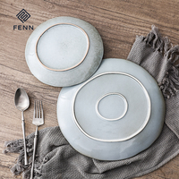 FENN Vente chaude Direct usine Vente en gros Service à vaisselle en porcelaine et céramique à bord irrégulier, Ensemble cadeau