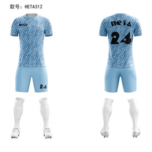 Ensemble de maillots de football vintage pour hommes, vêtements de sport, ensemble de shorts de football personnalisés de haute qualité, t-shirt professionnel - Product Image 5