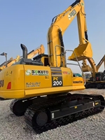 Excavatrice d'occasion Komatsu PC200 d'origine japonaise, moteur principal, poids opérationnel de 20 tonnes, capacité de la benne de 0,8 m³, CE ISO