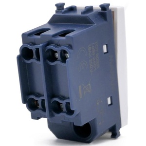 สวิตช์ไบโพลาร์สีขาว ใช้ได้กับ Vimar Arke 10 A 250 V AC สำหรับใช้ในแผงไฟฟ้า - Product Image 2