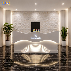 Mesa de recepción de salón estético con logotipo Led, mesa frontal de clínica médica de piedra blanca personalizada, mesa de <span class=keywords><strong>recepcionista</strong></span> de oficina de belleza - Product Image 1