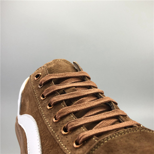 Chaussures décontractées en gros pour hommes et femmes, baskets plates tendance en cuir marron confortables - Product Image 4