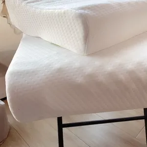 Il fornitore dorato mantiene il raffreddamento del cuscino in Gel di lusso per i cuscini posteriori in schiuma di lattice
