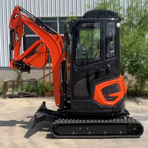 Mini Escavatore Robusto da 3 Tonnellate con Motore Diesel e Forza di Spinta per Scavi di Fondamenta, Scavo del Terreno e Lavori di Costruzione Stradale - Product Image 1