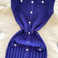 Vêtements femmes LW1369 Robe en tricot sans manches élégante avec panneau contrasté Design-Robe longue minimaliste et moderne pour femme