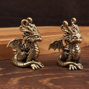 Adorno de Dragón Volador de Latón, Estilo Tradicional, Decoración de Mesa para Hogar u Oficina - Product Image 3