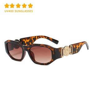 Nuovi <span class=keywords><strong>Occhiali</strong></span> <span class=keywords><strong>da</strong></span> <span class=keywords><strong>Sole</strong></span> di Lusso Italiani 2025, Design Vintage con Montatura Esagonale Piccola, Protezione UV 400, per Uomo e Donna, con Distintivo del Leone - Product Image 5