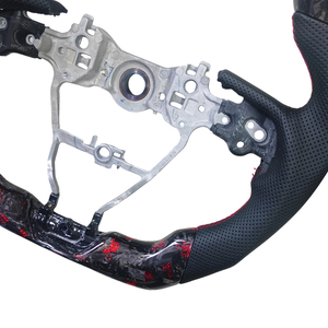 พวงมาลัยคาร์บอนไฟเบอร์สีแดงแบบฟอร์จ สำหรับอัพเกรด Toyota <span class=keywords><strong>Camry</strong></span> รุ่นที่ 8  แบบ OEM พวงมาลัยสปอร์ตแบบกำหนดเอง - Product Image 6