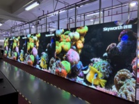 Açık sabit P4 P5 P6 P8 LED ekran ile yüksek hassasiyetli su geçirmez demir kabine yüksek koruyucu sınıf IP65 LED Video duvar