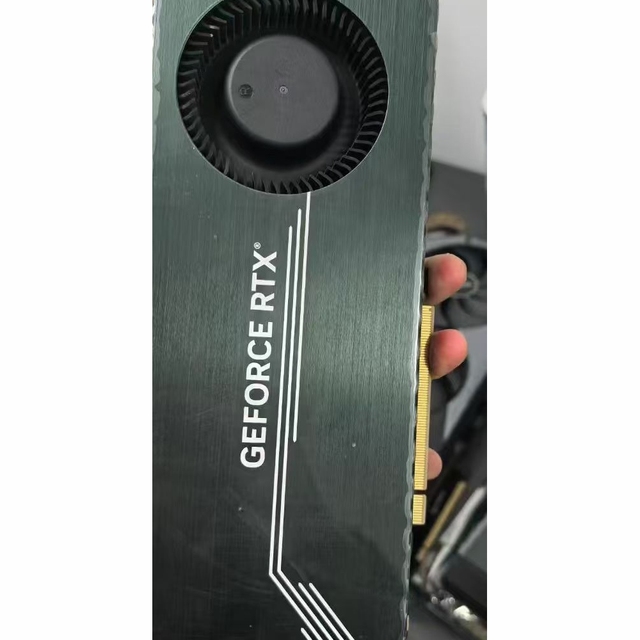 RTX 8000      New original graphics card in stock