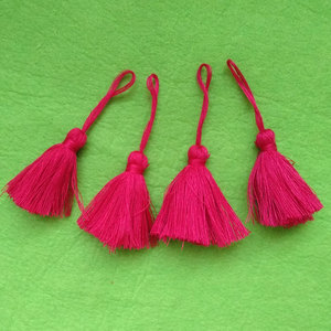 Fourniture de fabricant de franges de pompon fuchsia de style ethnique pour l'emballage ou les sacs - Product Image 2