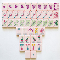 Élégant ensemble de jeu de Mahjong américain sur le thème du vin, en acrylique rose, avec verres à vin en forme de vigne et dragon, cadeau unique pour les amateurs de vin, jeu d'intérieur