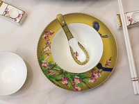 Service de table 70 pièces en porcelaine fine, style chinois, motif oiseaux pie, bord doré, vaisselle de luxe exquise