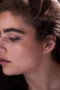 14k Gold Lab Diamond Huggie Earrings_ Minimalist U-Shape Dainty Hoops14k Gold Lab Diamond Huggie Earrings_ U-Shape Dainty Hoops - Product Image 5